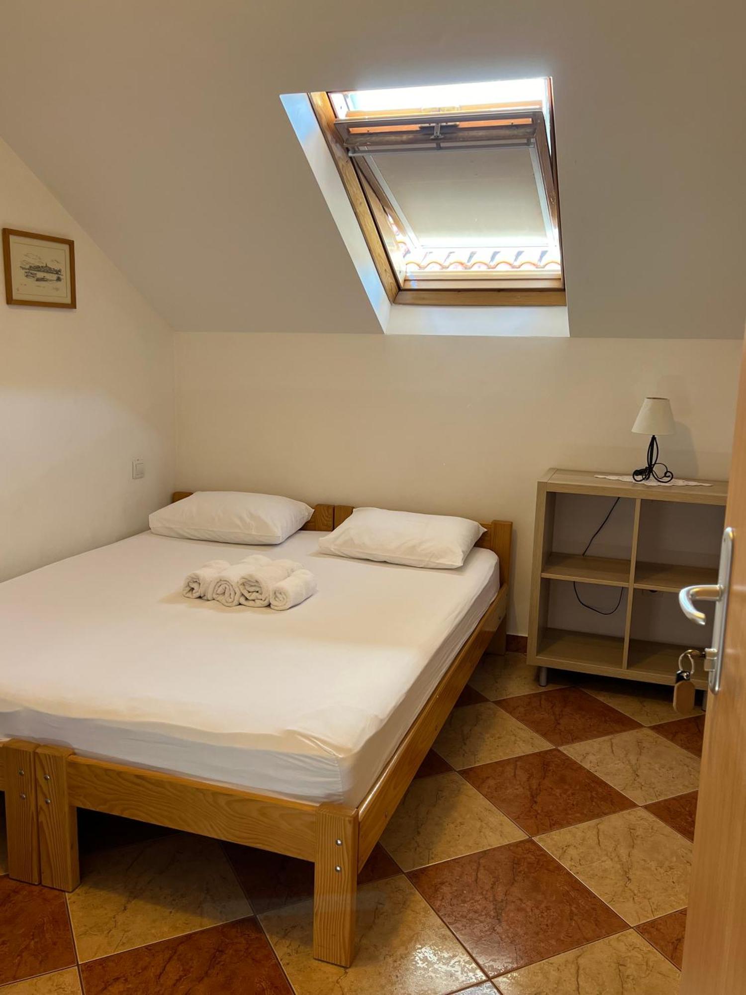 Apartments And Rooms Katija & Egon Korčula Екстериор снимка